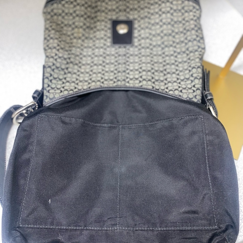 Coach Vintage SoHo Mini Signature Shoulder/Crossbody Bag EUC - Picture 10 of 16